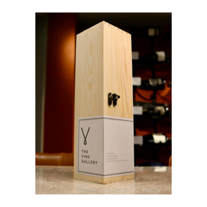 
                  
                    Single Wooden Gift Box
                  
                